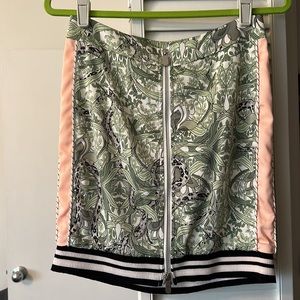 Guess miniskirt size 0
